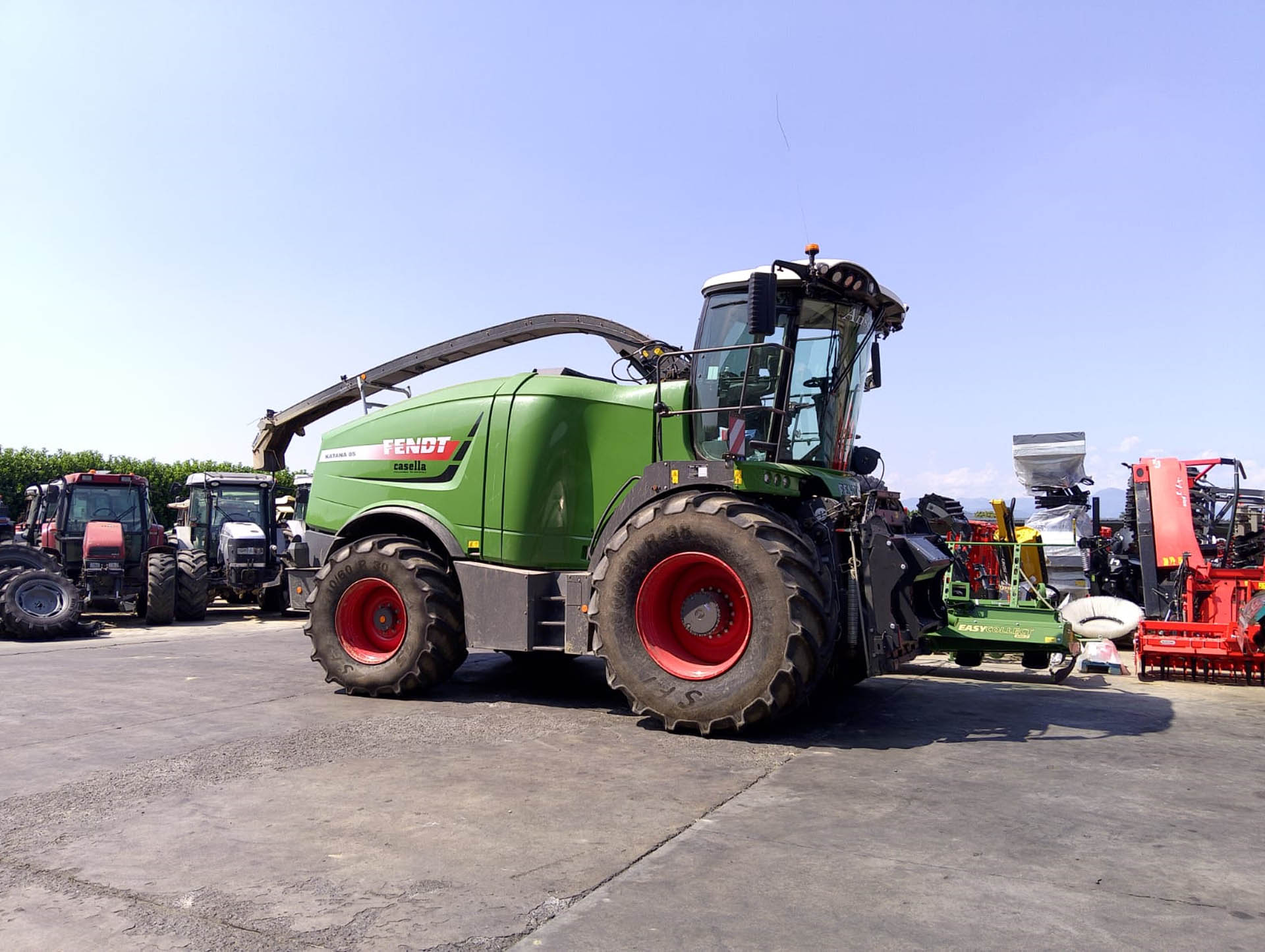 TRINCIA SEMOVENTE USATA FENDT KATANA 85