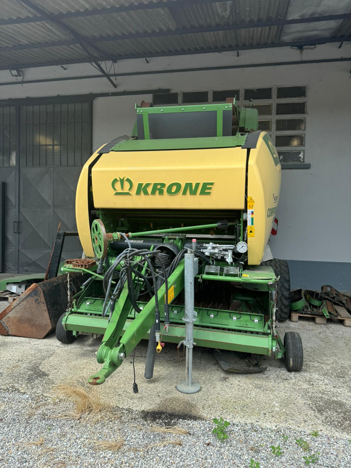 Rotopressa KRONE Comprima V 180 XC