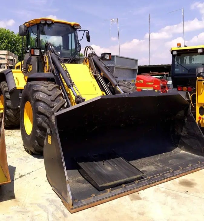 Pala Gommata JCB 434 S